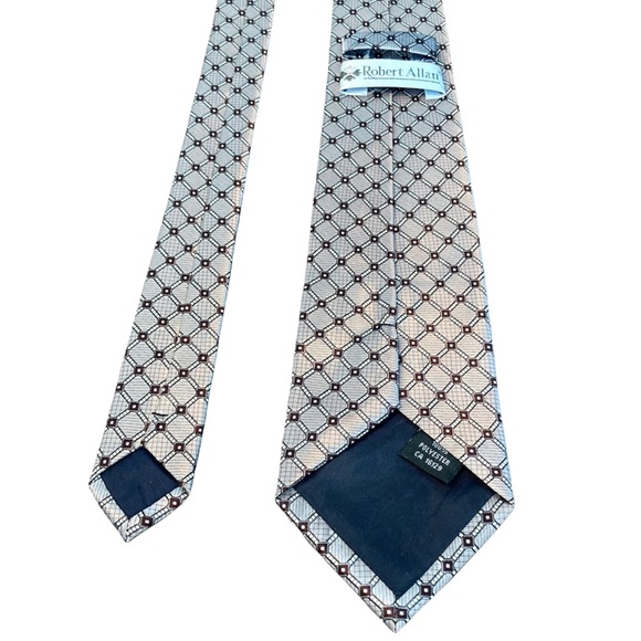 ROBERT ALLAN•SILVER & BLACK MEN’S HANDSOME TIE• - Picture 3 of 5